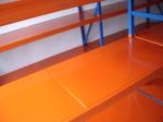 500kg manual operation longspan medium duty shelving with wood shelves