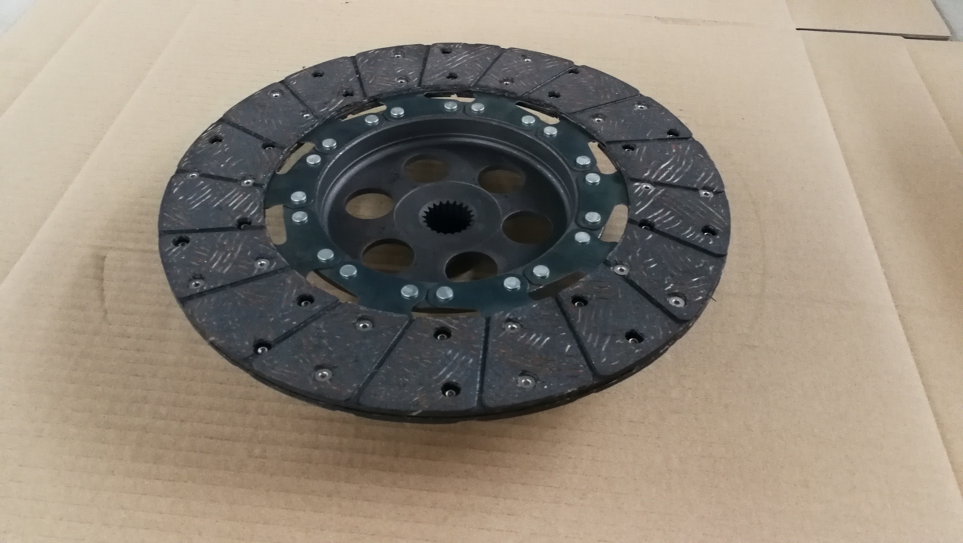 DISC AMBREIAJ Massey 1693884M91, 3610274M92, 3610274M91, 330 0038 160, 3300038160, S.19507, VPG2301, 30/221-38
