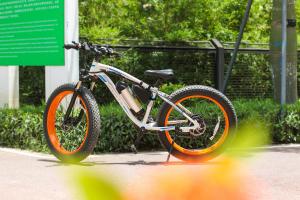 China High Rate Motor 26 Inch Suspension Snow Electric Bicycle With Aluminum Alloy Frame factory