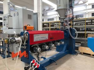 China High Speed 150 Cable Extrusion Line 0-5kv PE Pvc Cable Extrusion Process Machine For 4*300 factory