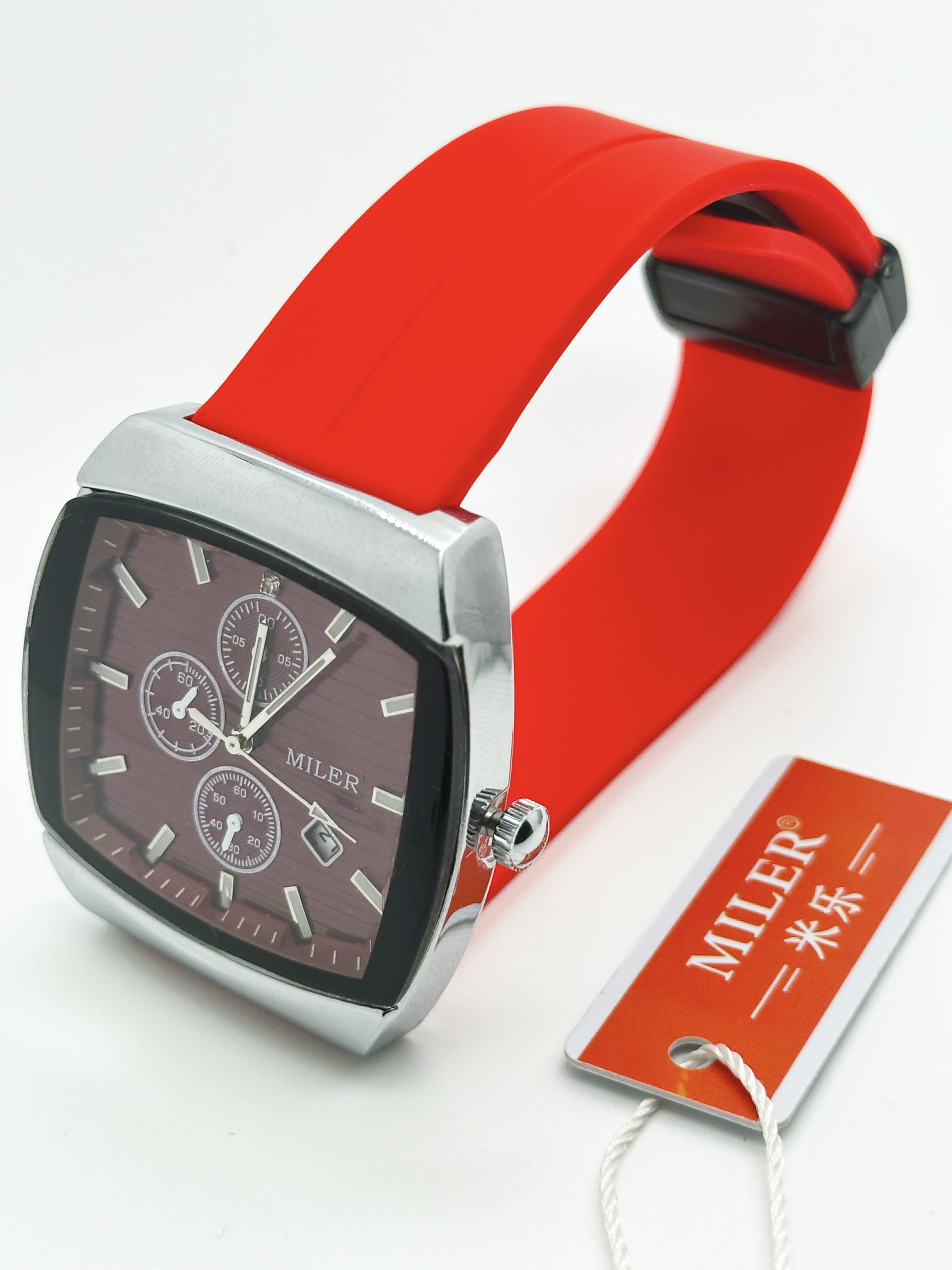Water Resistant Men's Silicone Watches Quartz Movement Custom Logo