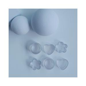 China PS Base Material 4ml Mini Cream Jar with Lid Portable Plastic Clear Jar Flower Shape factory