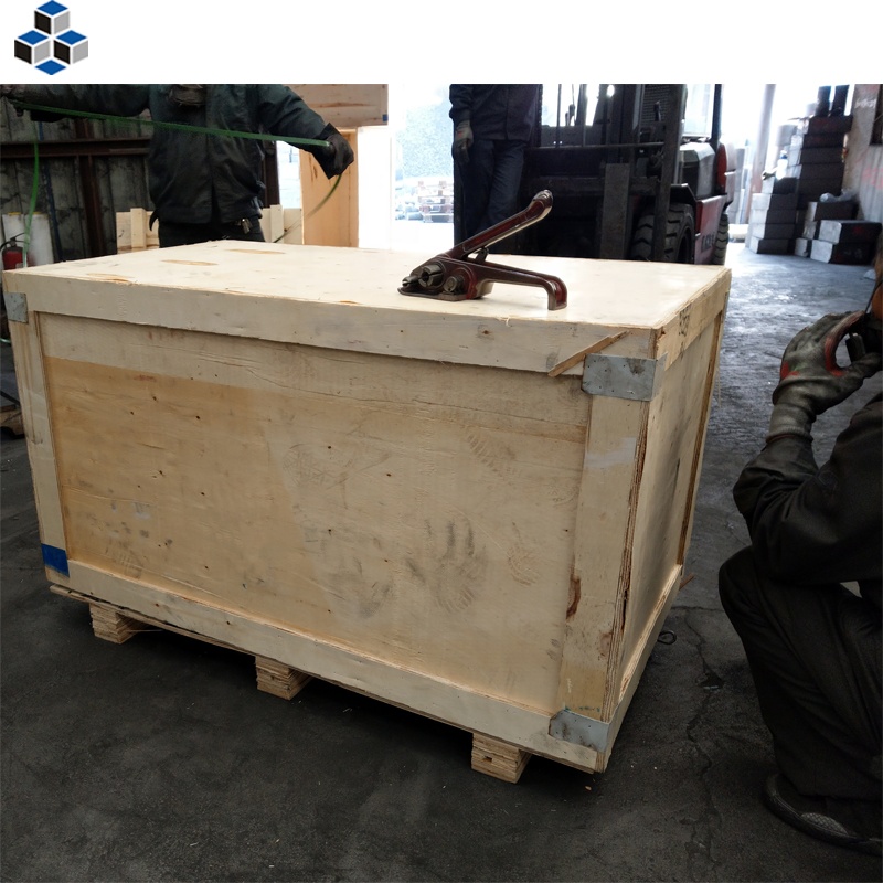OCE-10 Isostatic Graphite for EDM Industry with High Hardness