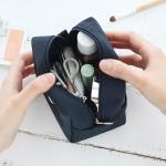 Waterproof Small Velvet makeup bag organizer