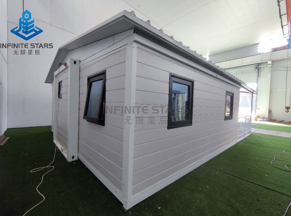 Portable Little Cozy 20 Foot 20ft Expandable Container House