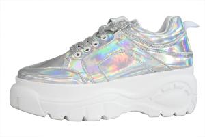 China Leather Free Iridescence Silver Womens Sports Running Shoes Anti Slippery factory