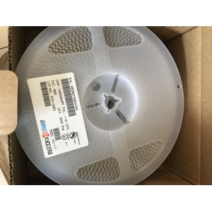 China 08056D106KAT2A 10μF MLCC 25V Rating X7R Dielectric 0805 Case 10% Tolerance High CV RoHS Compliant Stable for Bypass/Decoupling factory