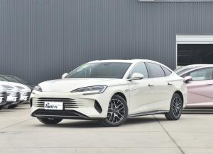 China 4 Door 5 Seater 3 Box Sedan BYD EV Car Seal DM-i 1.5L 197Ps 121Km 135Nm 145Kw Hybrid EV Car factory