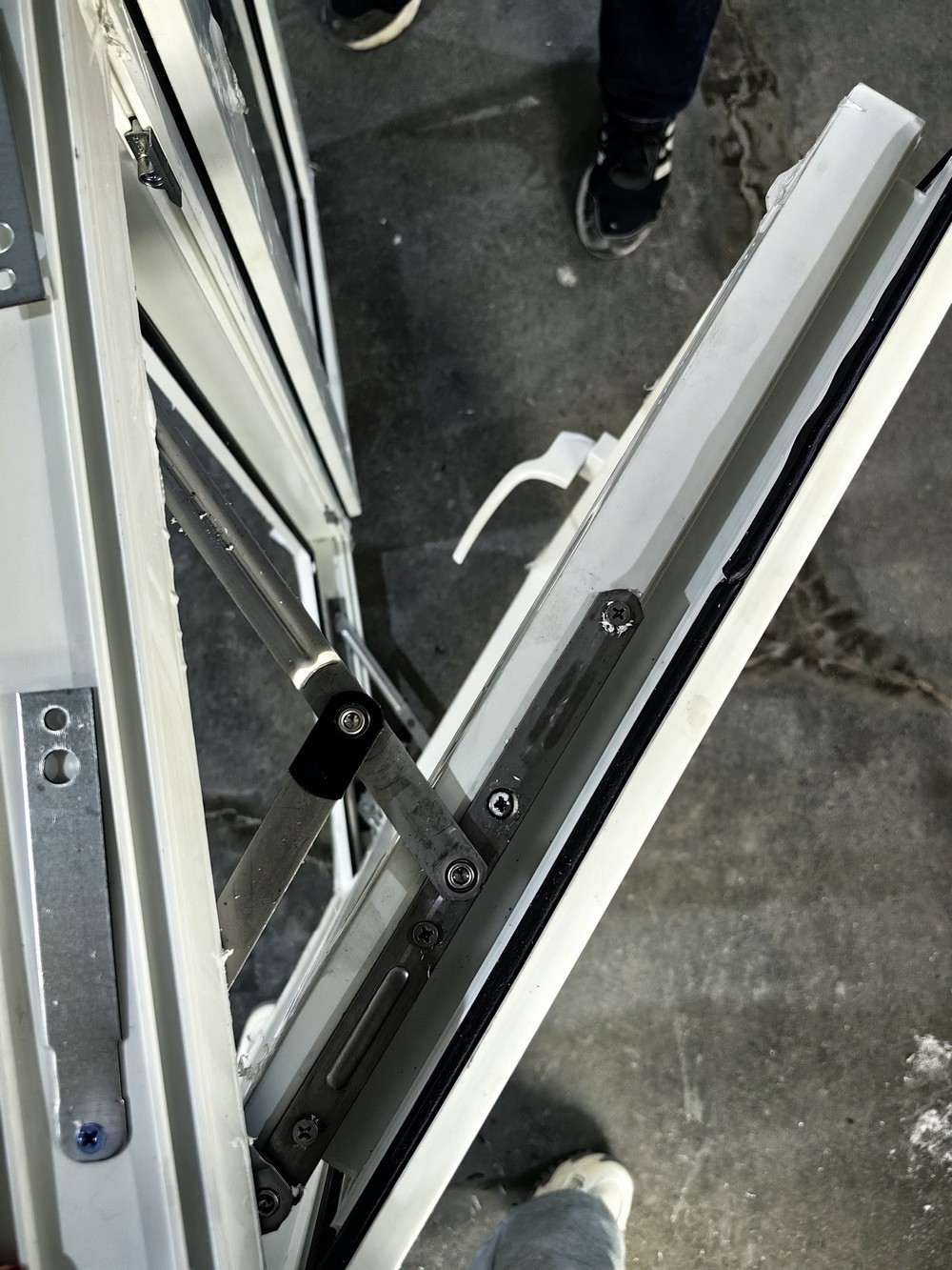 Customized Sound Proof Double Glazed Balcony Pvc Windows Casement Swing Doors and Windows