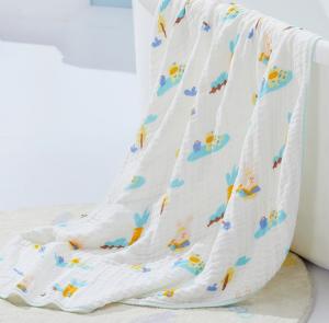 China Lovely Animal Printing Natural Gauze Fabric For Infants Clothing 200GSM factory