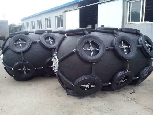 China Marine 1.5*3m Jetty Inflatable Buoyancy Yokohama Rubber Fender factory