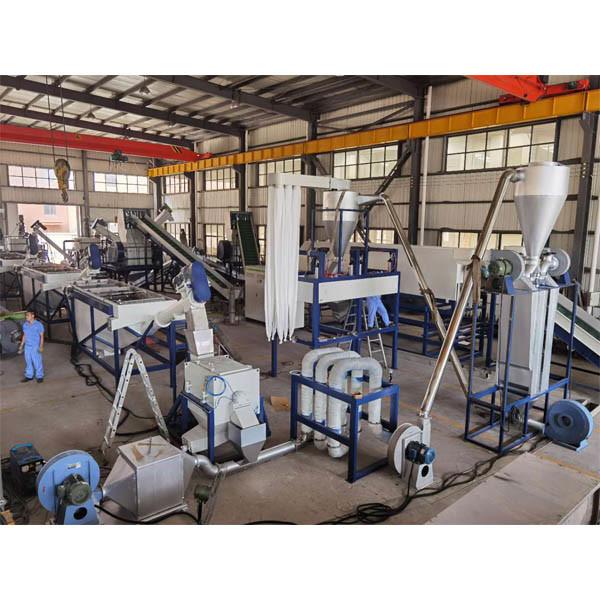 Streamlined PET Bottle Washing Line 490kw Industrial Plastic Recycling Machine
