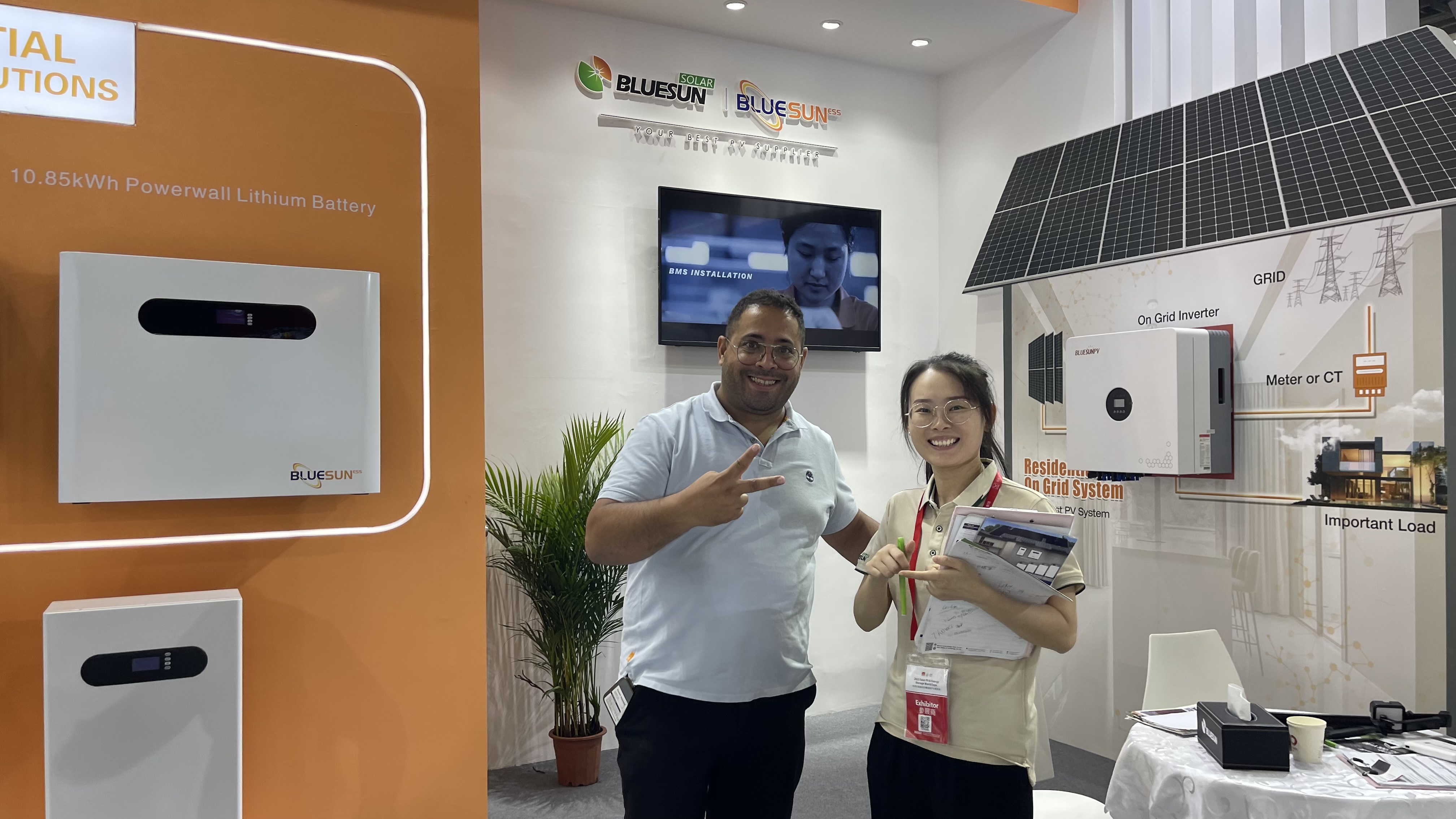 Bluesun Factory All in One Complete Hybrid Solar Energy System 10kw 12kw 15kw Home Solar Power System Solution