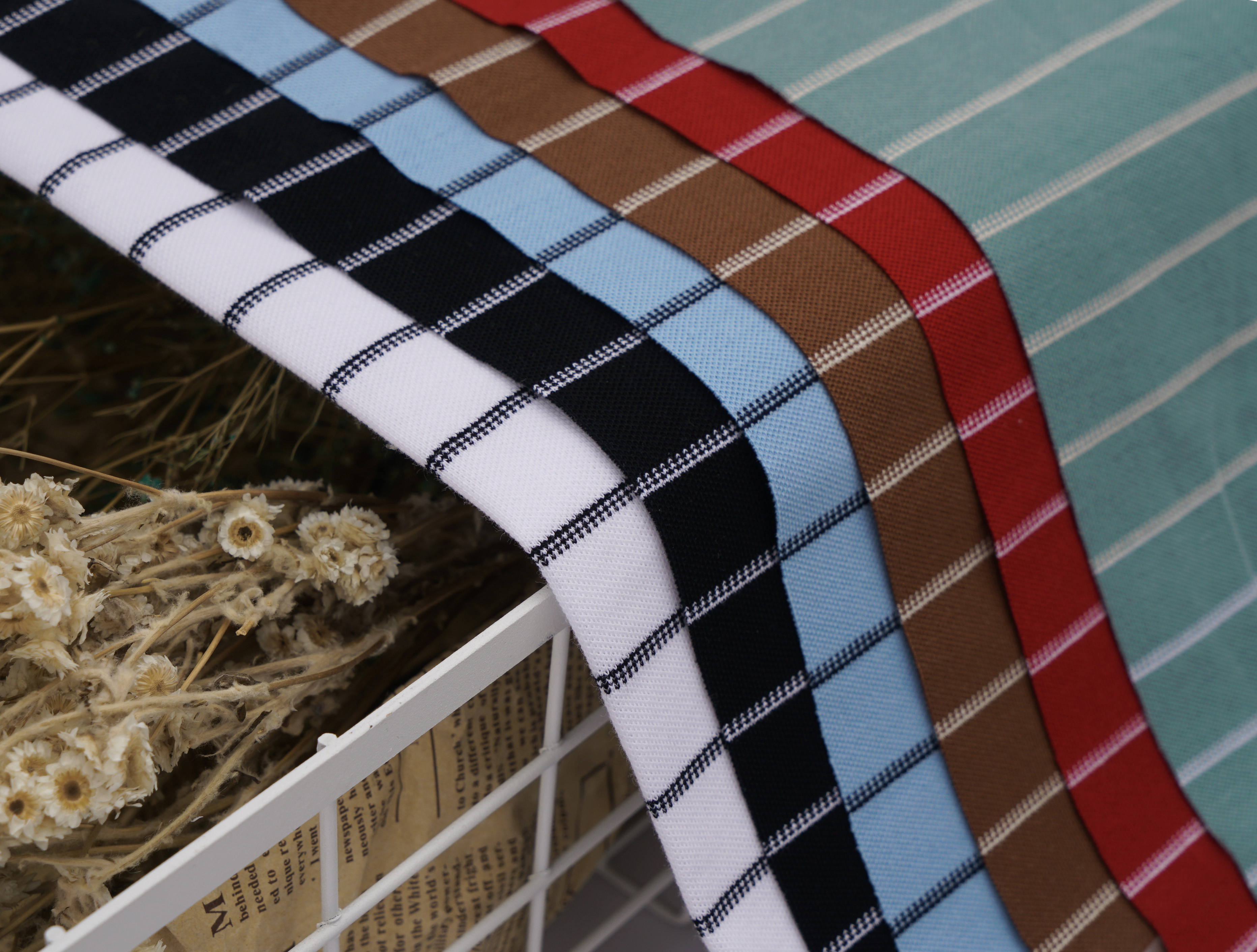 Fashionable Versatile Soft Fashionable Easy Care Striped Material Fabric For T-Shirt