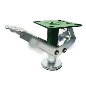 China Green Swivel Casters 300 Kg Load Capacity Galvanized Steel Wheel 151mm Height For Furniture factory