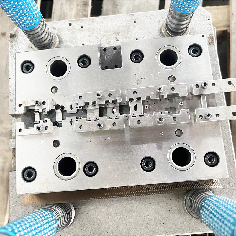 PVC Precision Connector Injection Molding Terminal Metal Plastic ABS