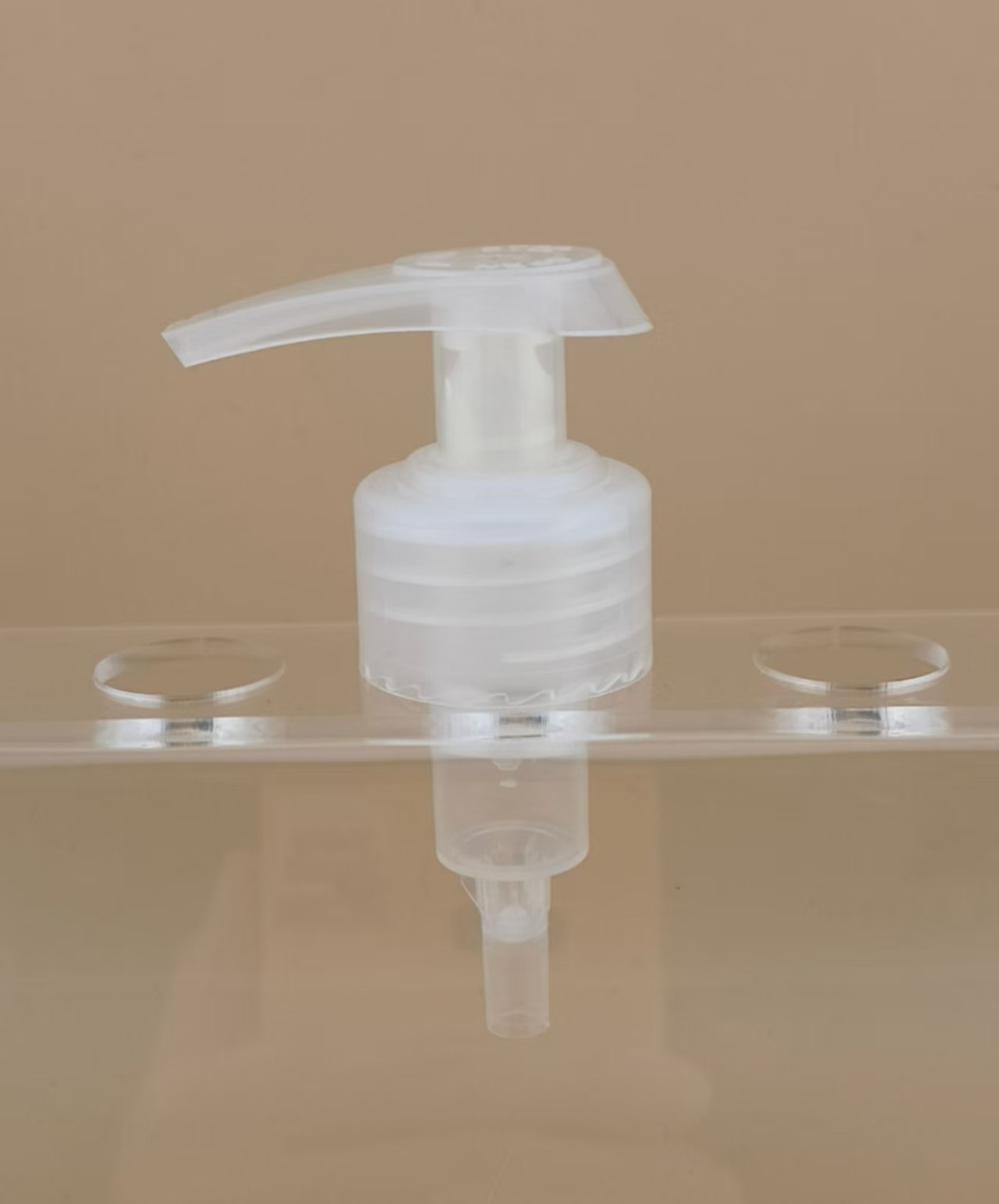White Skincare Lotion Pump K204-3 with Plastic PP Material and Certification