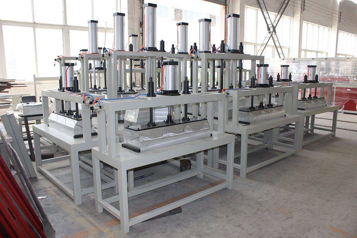230 kW Power PVC Glaze Tile Extrusion Line for High Capacity Production 22000 KG