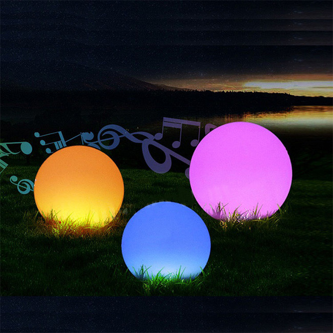 Plastic LED Color Changing Glow Balls 10CM 80CM Water Resistant For Holiday