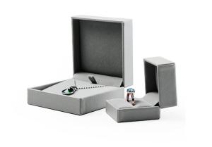 China Practical Jewelry Box Present Gift Boxes for Bracelet Bangle Necklace Earrings factory