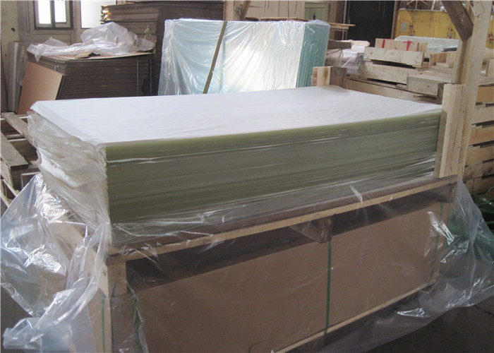 3.2mm Low Iron Tempered Solar Glass Curve / Flat Shape For Patterned Texture PV Panel