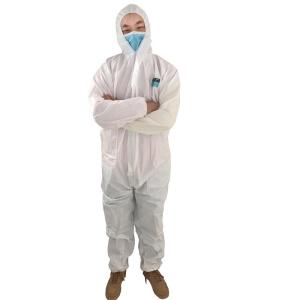 China PP Microporous Disposable Isolation Gowns With Hood For Work Shop Lab Cleanroom factory