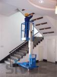 8M Aluminium Alloy 136kg Single Mast Lift