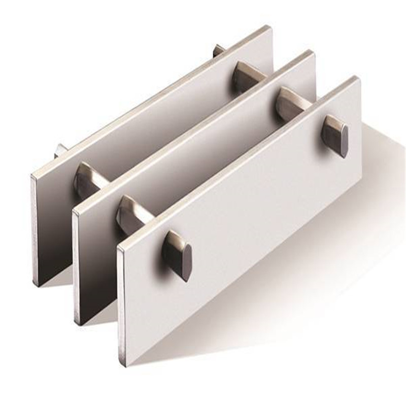 Hot dip galvanized industrial insert steel grating for construct