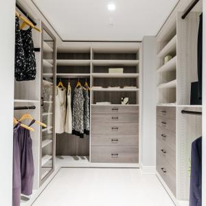 China U Shape Matte Grey Melamine Walk Through Wardrobe Wooden Walk In Robe Storage factory