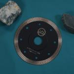 140 Teeths Silent Mesh Diamond Circular Saw Blade for Ceramic/Porcelain/Dekton