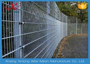 China Various Colors Double Loop Ornamental Wire Fencing For Military Base factory