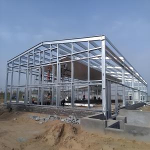 China Insulated Steel Structure Poultry House With Sandwich Panel Walls Weather Proof factory