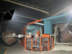 China Three Arm Five Station Automatic Rotary Forming Roto Molding Machines factory