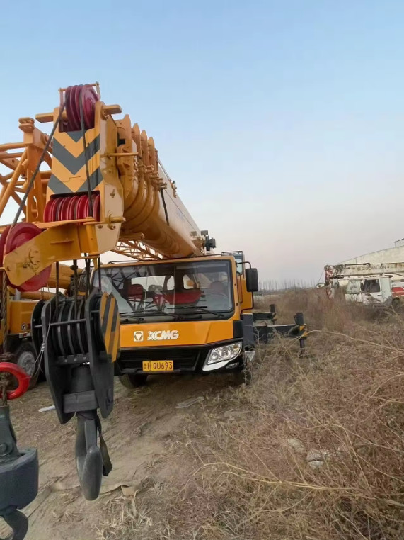 25 Ton 50 Ton 70 Ton 80 Ton 100 Ton Gold Price QY70K Used Mobile Xcmg Truck Crane For Sale