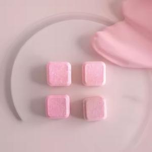 China Bathroom Recommended Bulk Fruity Solid Effervescent Tablets Hot Pink Toilet Cleaner Tablets factory