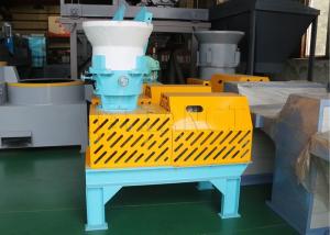 China Bentonite Cat Litter Granule Making Machine Flat Film Extrusion Granulator factory