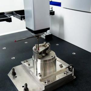China 3D Coordinate CMM Measuring Machine Equipment 2.2MPE Um Accuracy factory