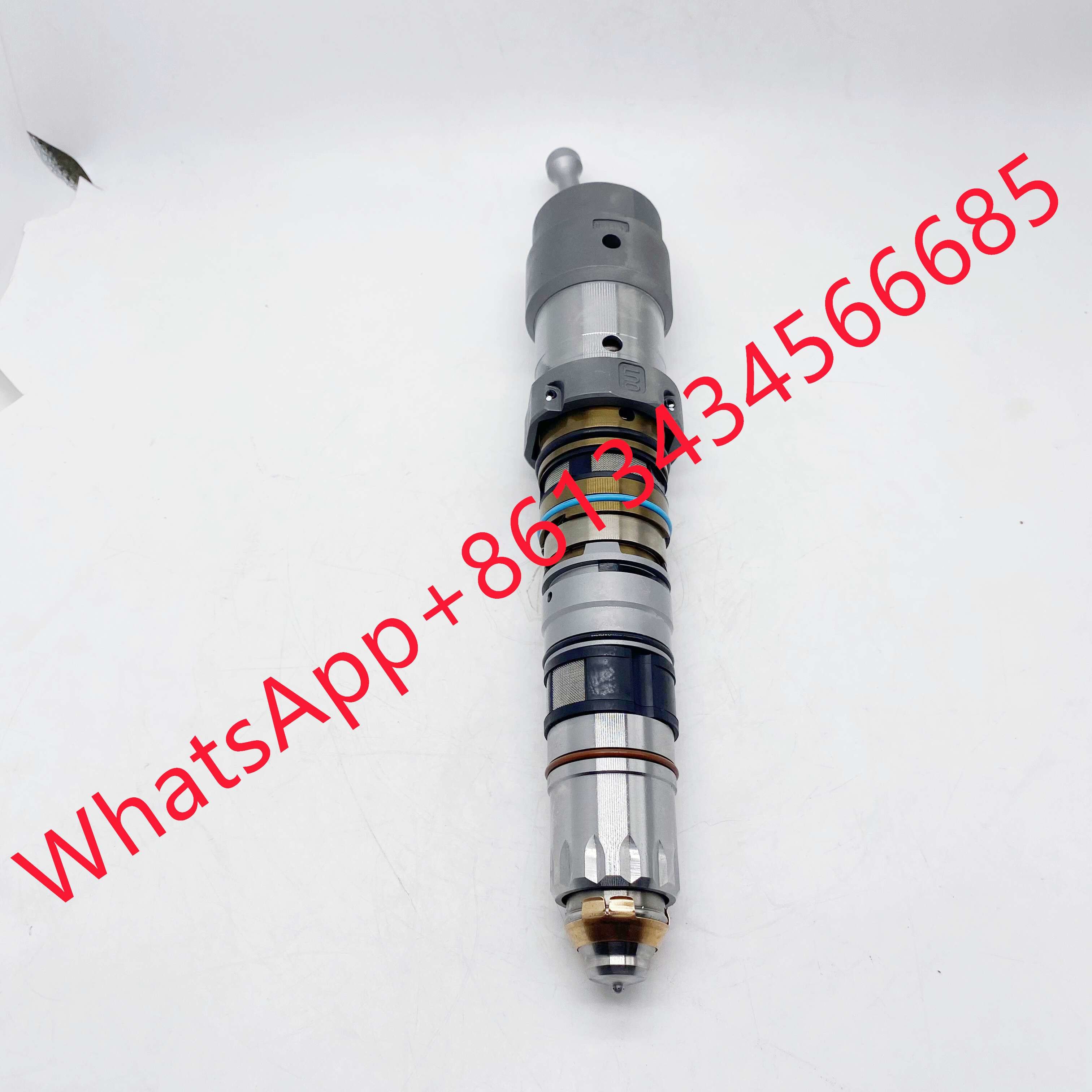 Common Rail Diesel Fuel Injector 4902827 4077076 4062090 For Cummins / Komatsu Engine QSK23 / SA6D170E-3