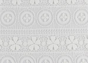 China Polyester Water Soluble Lace Fabric With Linear Lace Designs For Ladies Party Dress factory