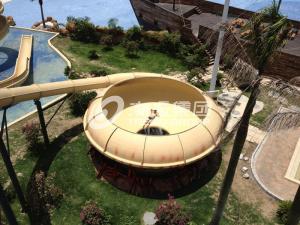 China 16m Platform Fun Aqua Park Fiberglass Water Slides Giant Space Water Slides factory