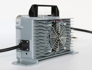 China QY1500S-VC6018 AC/DC 60V18A 1330W intelligent battery charger for cleaning &amp; sweeping machine factory