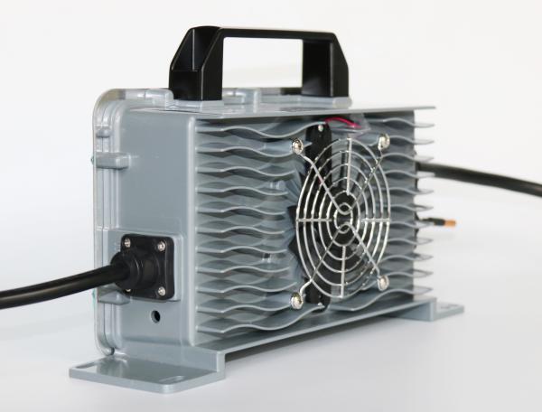 QY1500S-VC6018 AC/DC 60V18A 1330W intelligent battery charger for cleaning &