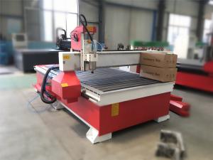 China 4*8ft cnc router woodworking machine 1325 cnc wood router for mdf cutting wooden furniture door making factory