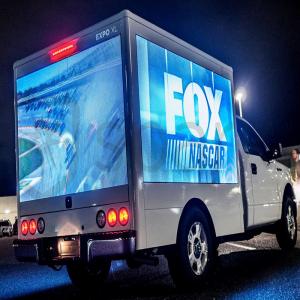 China Full Color Mobile Truck LED Display 5000nits Led Digital Billboard Truck P6.67 factory