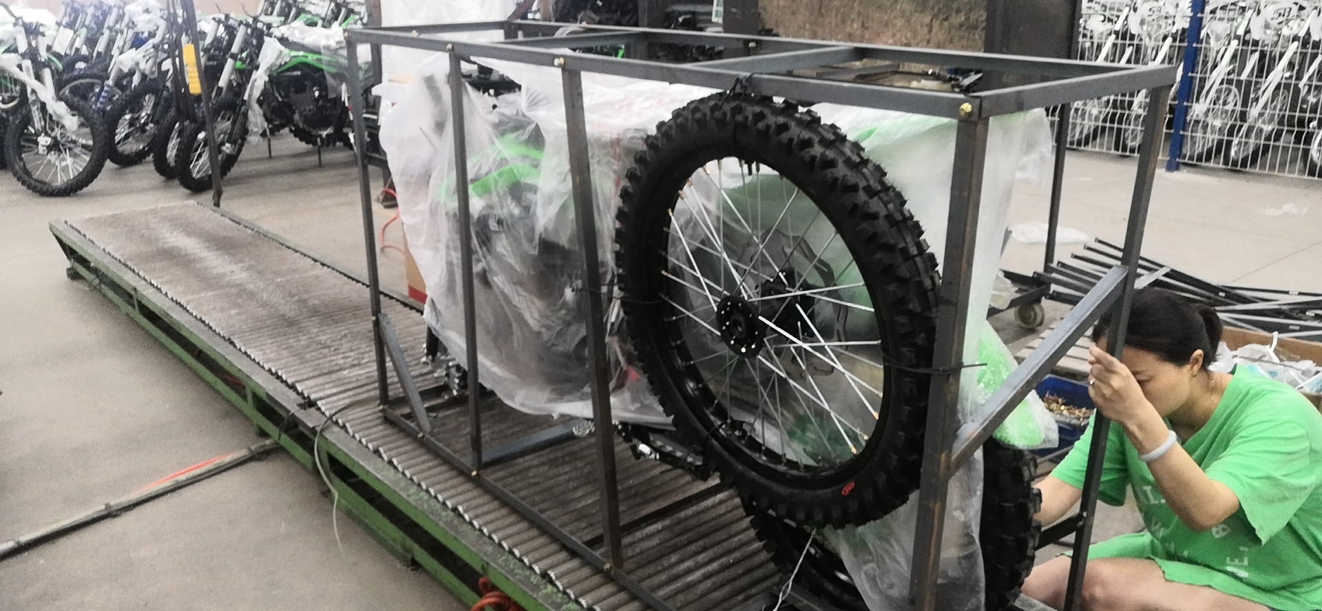 Super New 450cc Enduro motorcycle
