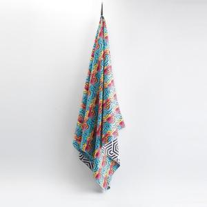 China Double Sides Printing Quick Dry Beach Towels Sand Proof Customized factory