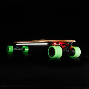China Led Light Four Wheel Electric Skateboard 813*260*140mm With 237.6Wh Battery factory