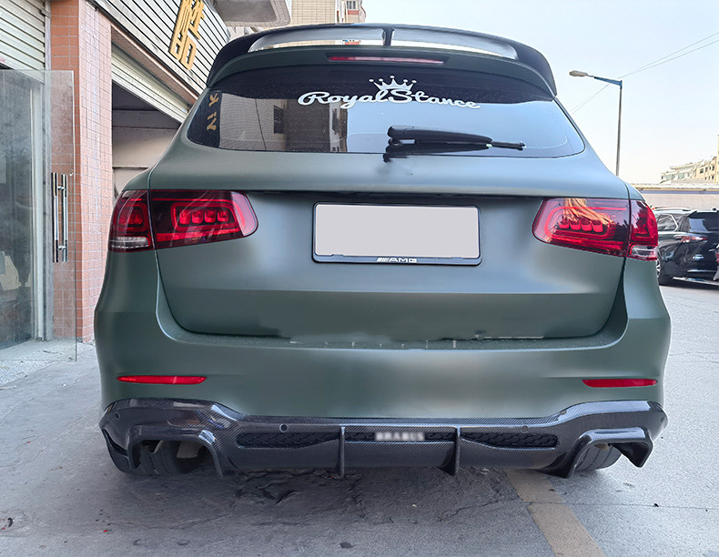 For Mercedes-Benz GLC63 Carbon Fiber Body Kit GLC63 Upgraded Bs Style Carbon Fiber Front Lip Diffuser Spoiler Body Kit