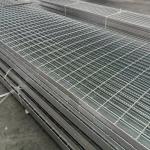 Galvanized Saw Tooth Steel Grating Anti slip Durable Industrial
