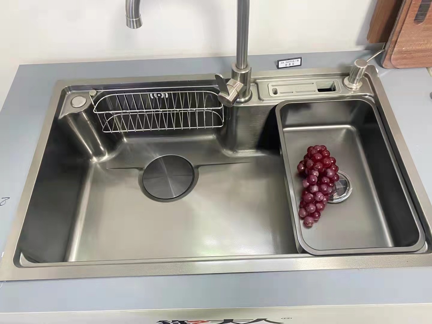 High Efficiency Stainless Steel Furniture PVD Vacuum Professional Plate Coating Machine
